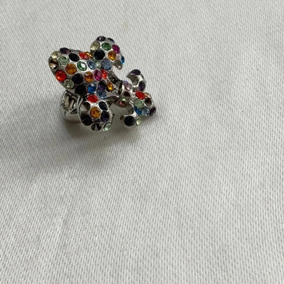 Ring - Picture 2 of 3